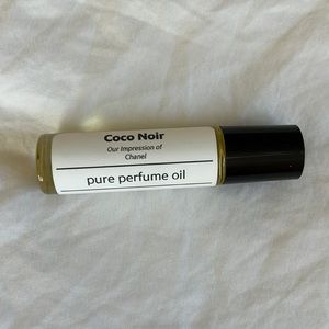 Oil perfumery’s Coco Noir impression